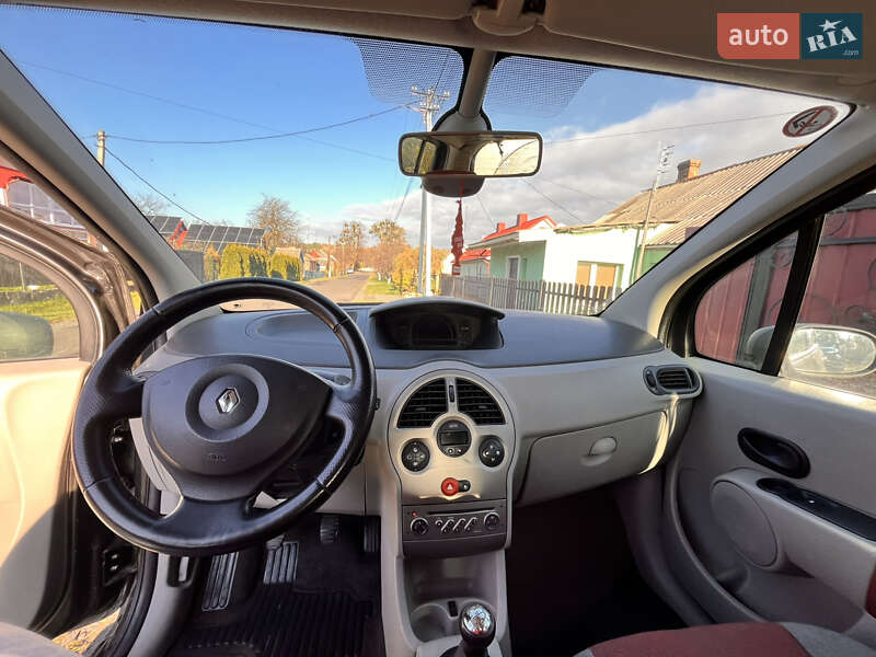 Хэтчбек Renault Modus 2005 в Киверцах