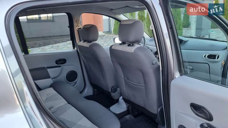 Хетчбек Renault Modus 2007 в Луцьку фото 27 Хетчбек Renault Modus 2007 в Луцьку