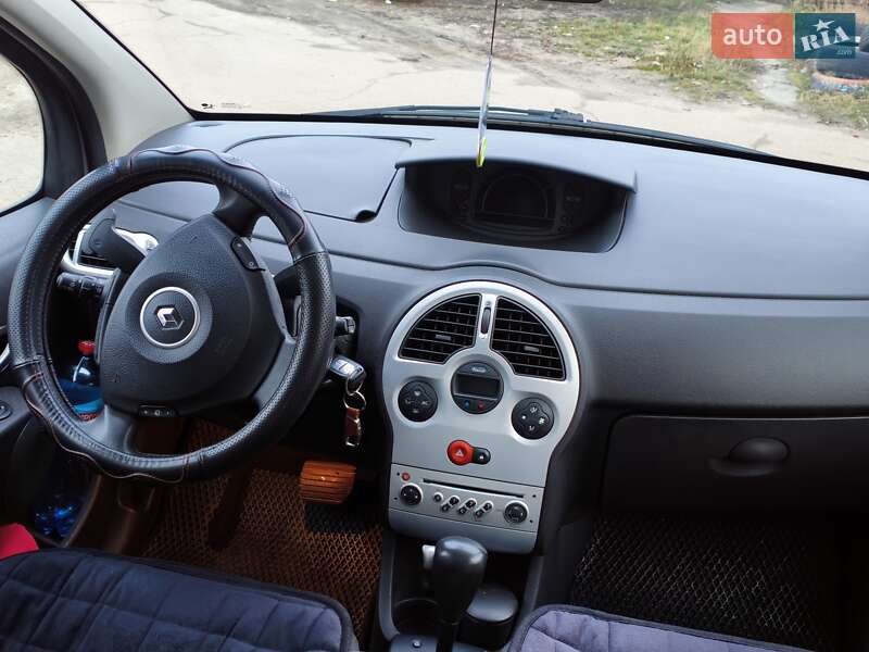 Хэтчбек Renault Modus 2007 в Чернигове