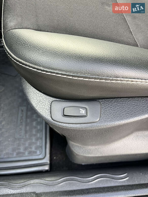 Хэтчбек Renault Modus 2012 в Черновцах фото 11 Хэтчбек Renault Modus 2012 в Черновцах