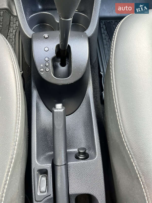 Хэтчбек Renault Modus 2012 в Черновцах фото 21 Хэтчбек Renault Modus 2012 в Черновцах