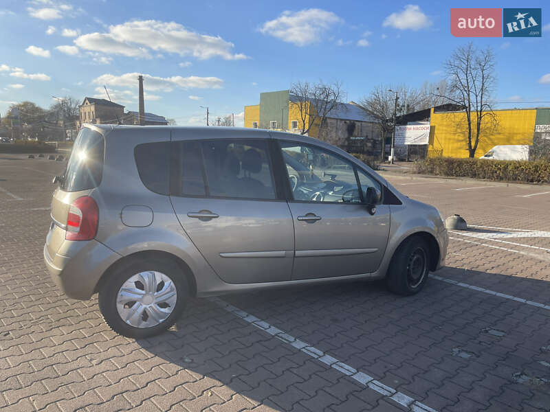 Хетчбек Renault Modus 2009 в Житомирі