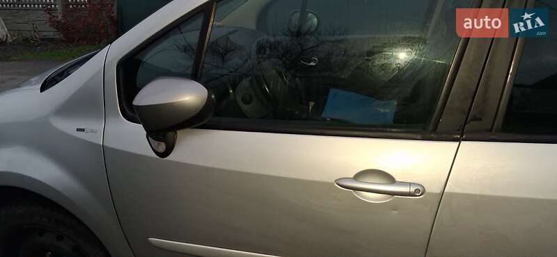 Хэтчбек Renault Modus 2011 в Терновке