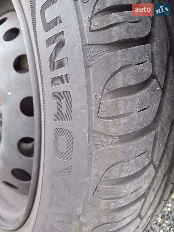 Хэтчбек Renault Modus 2006 в Лубнах