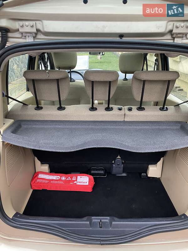 Хэтчбек Renault Modus 2004 в Черновцах фото 10 Хэтчбек Renault Modus 2004 в Черновцах