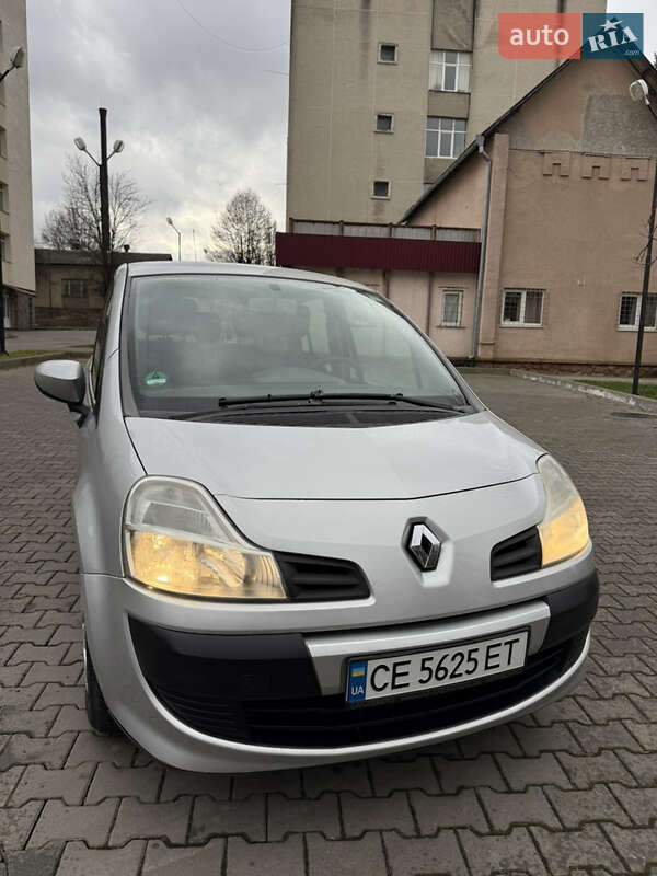 Хэтчбек Renault Modus 2008 в Черновцах