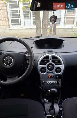 Хэтчбек Renault Modus 2009 в Черновцах