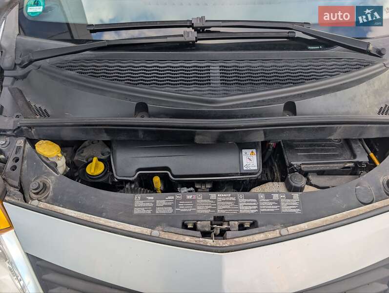 Хэтчбек Renault Modus 2005 в Здолбунове