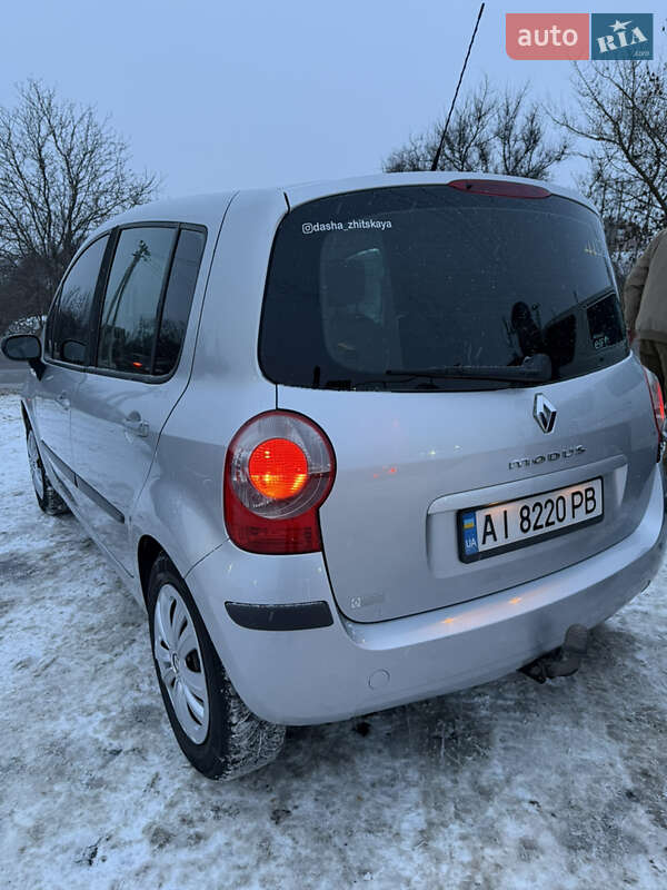 Хэтчбек Renault Modus 2006 в Фастове