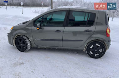 Хэтчбек Renault Modus 2005 в Любомле