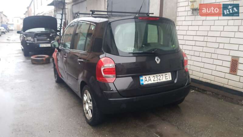 Хэтчбек Renault Modus 2008 в Киеве