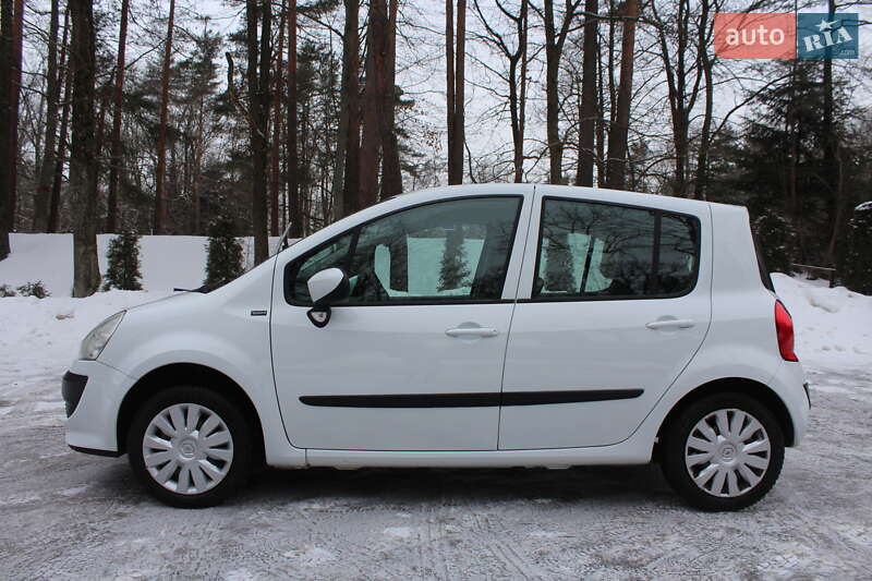 Хетчбек Renault Modus 2012 в Трускавці фото 35 Хетчбек Renault Modus 2012 в Трускавці