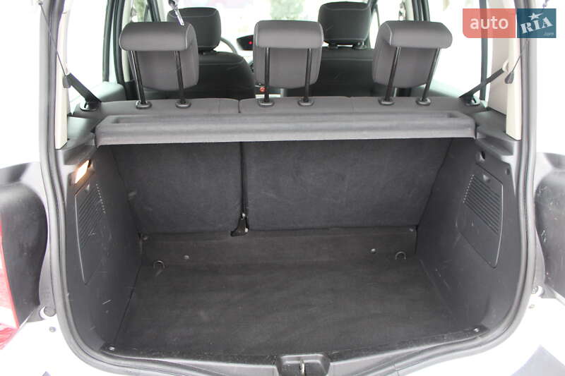 Хетчбек Renault Modus 2012 в Трускавці фото 90 Хетчбек Renault Modus 2012 в Трускавці