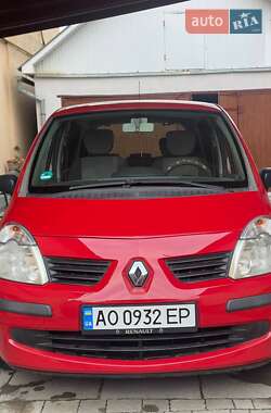 Хэтчбек Renault Modus 2007 в Мукачево Хэтчбек Renault Modus 2007 в Мукачево