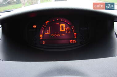 Хэтчбек Renault Modus 2009 в Одессе