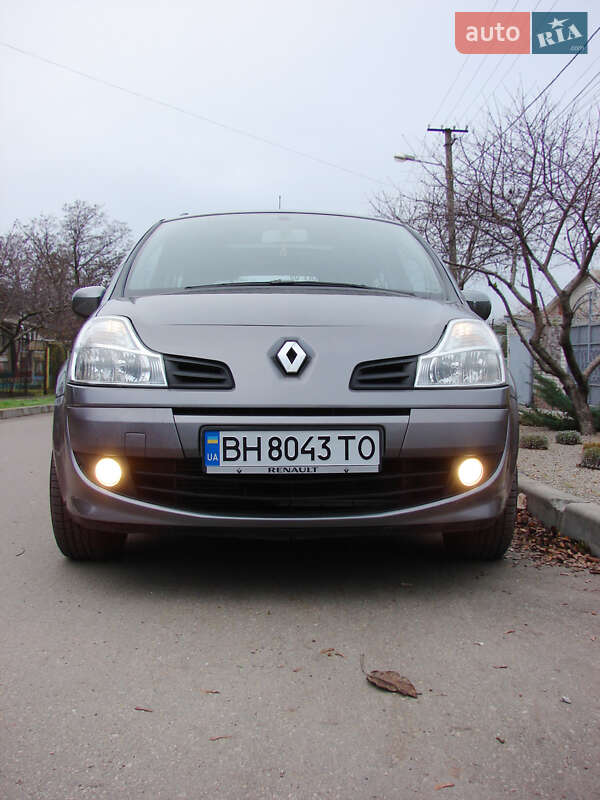 Хэтчбек Renault Modus 2009 в Одессе