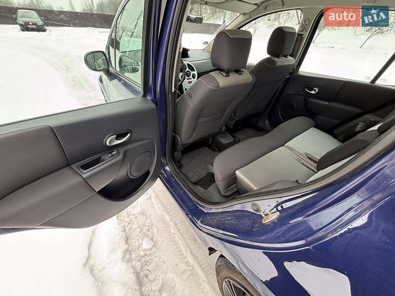 Хэтчбек Renault Modus 2009 в Надворной