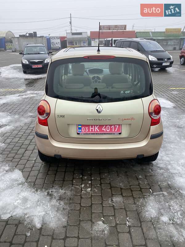 Хэтчбек Renault Modus 2004 в Черновцах