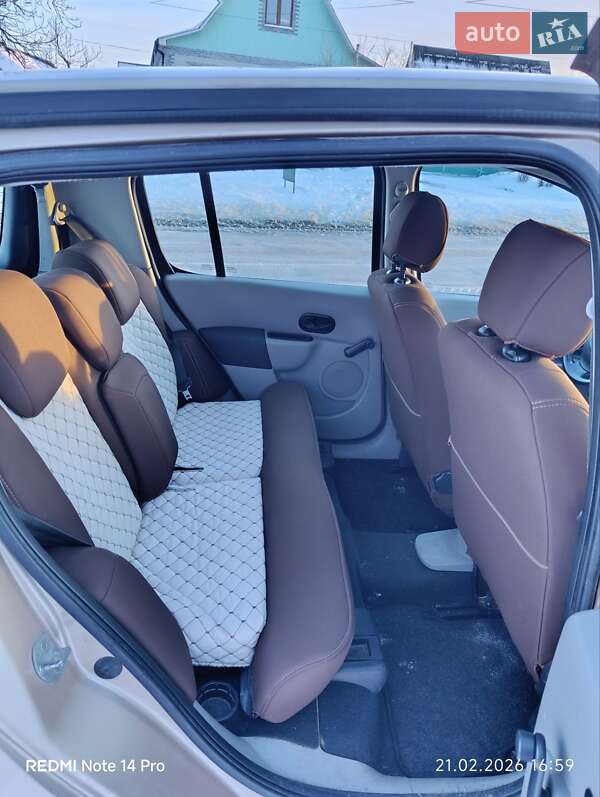 Хэтчбек Renault Modus 2005 в Тараще фото 8 Хэтчбек Renault Modus 2005 в Тараще