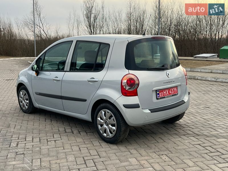 Хетчбек Renault Modus 2006 в Луцьку
