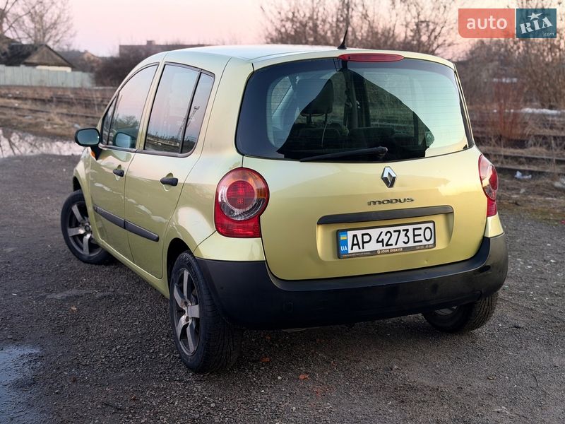 Хэтчбек Renault Modus 2005 в Бердичеве