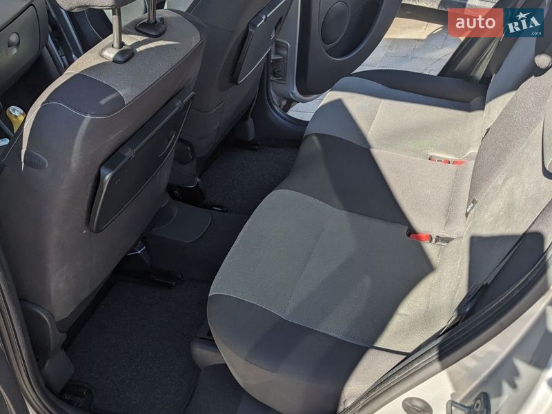 Хэтчбек Renault Modus 2008 в Ирпене фото 4 Хэтчбек Renault Modus 2008 в Ирпене