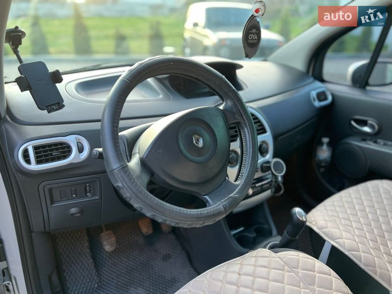 Хэтчбек Renault Modus 2006 в Малине