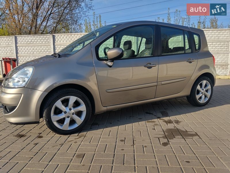 Хетчбек Renault Modus 2012 в Рівному фото 8 Хетчбек Renault Modus 2012 в Рівному
