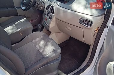 Хетчбек Renault Modus 2005 в Золотоноші