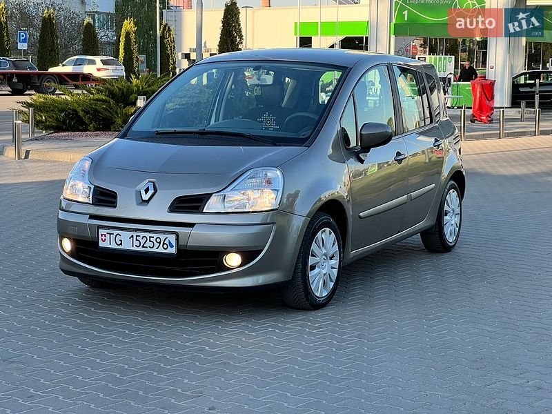 Хэтчбек Renault Modus 2012 в Житомире