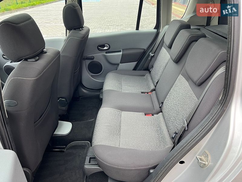 Хэтчбек Renault Modus 2009 в Луцке