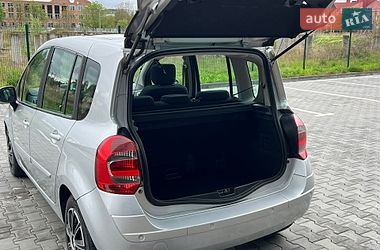 Хэтчбек Renault Modus 2009 в Луцке