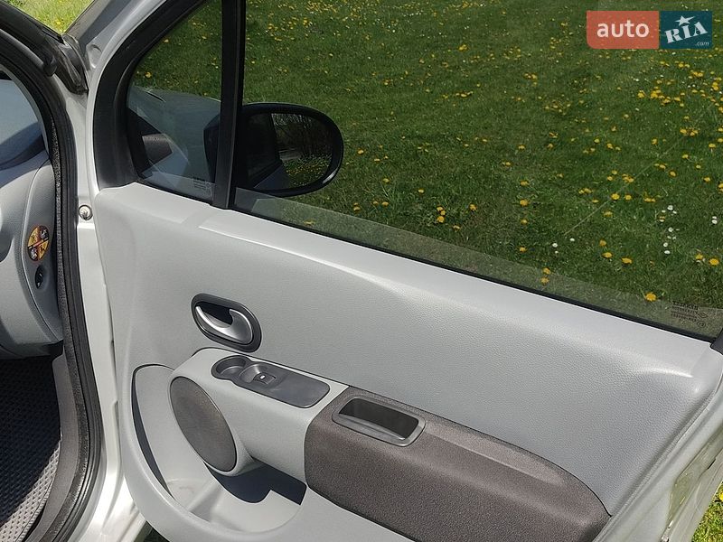 Хэтчбек Renault Modus 2010 в Львове