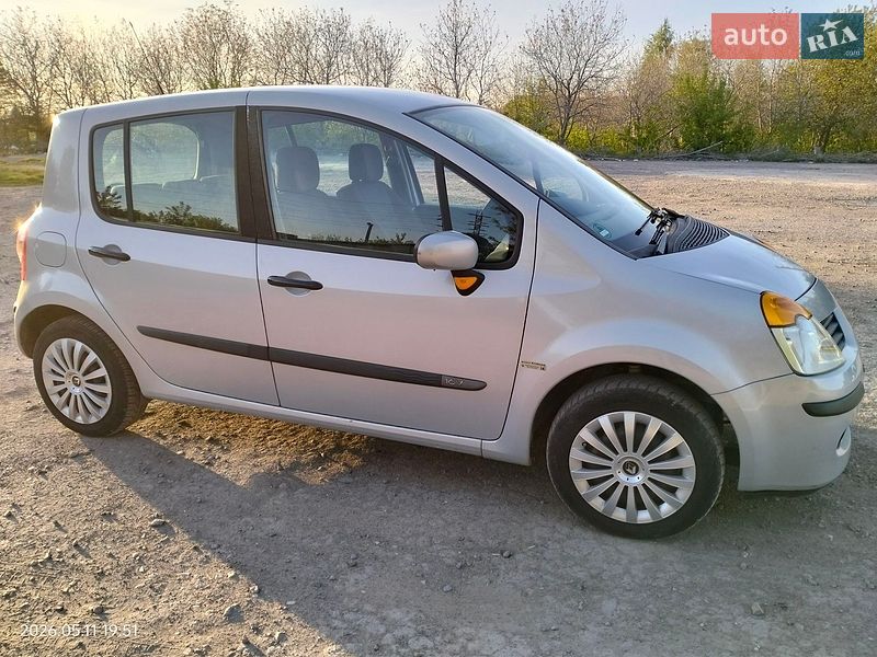 Renault Modus 2005