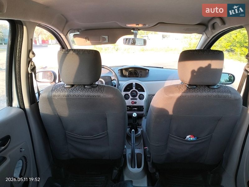 Хэтчбек Renault Modus 2005 в Ровно