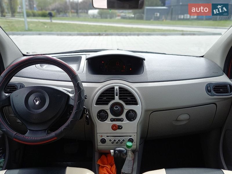 Хэтчбек Renault Modus 2006 в Черкассах