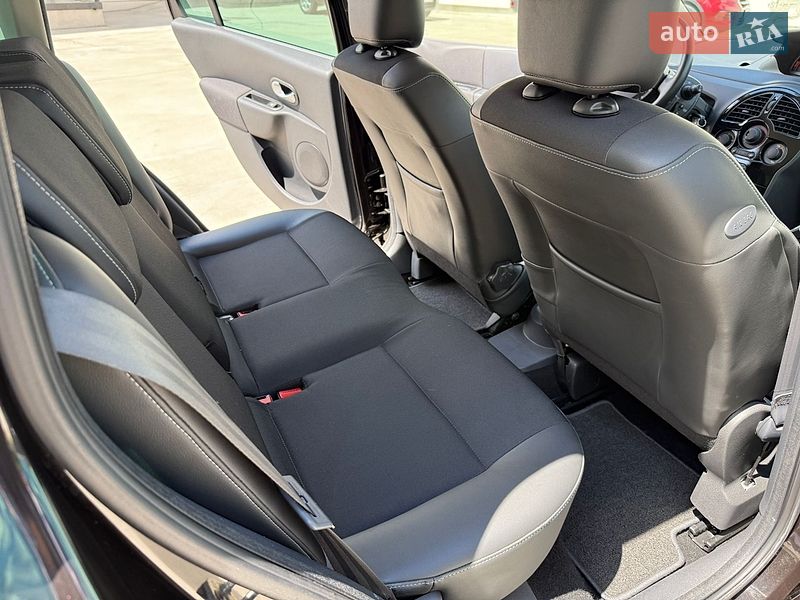 Хэтчбек Renault Modus 2011 в Луцке