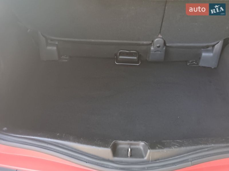 Хетчбек Renault Modus 2008 в Володимирці