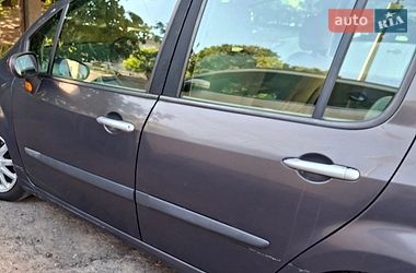 Хетчбек Renault Modus 2005 в Чернівцях