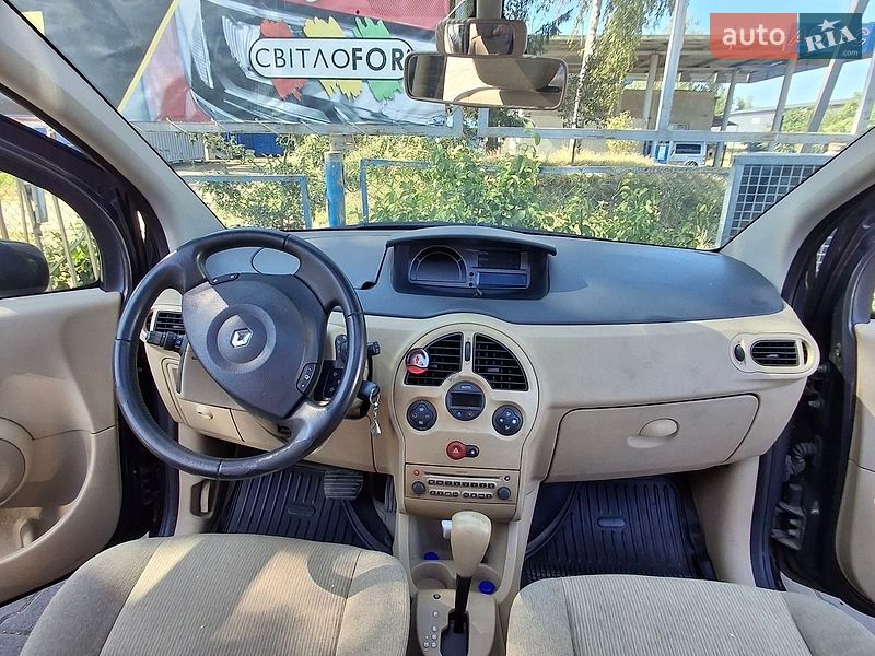 Хетчбек Renault Modus 2005 в Чернівцях