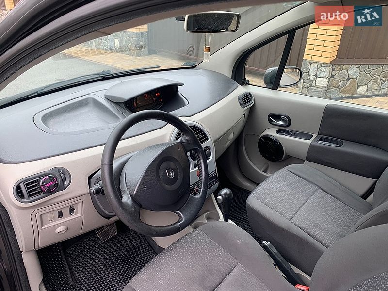 Хэтчбек Renault Modus 2006 в Виннице