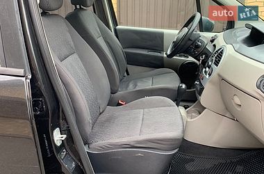 Хэтчбек Renault Modus 2006 в Виннице