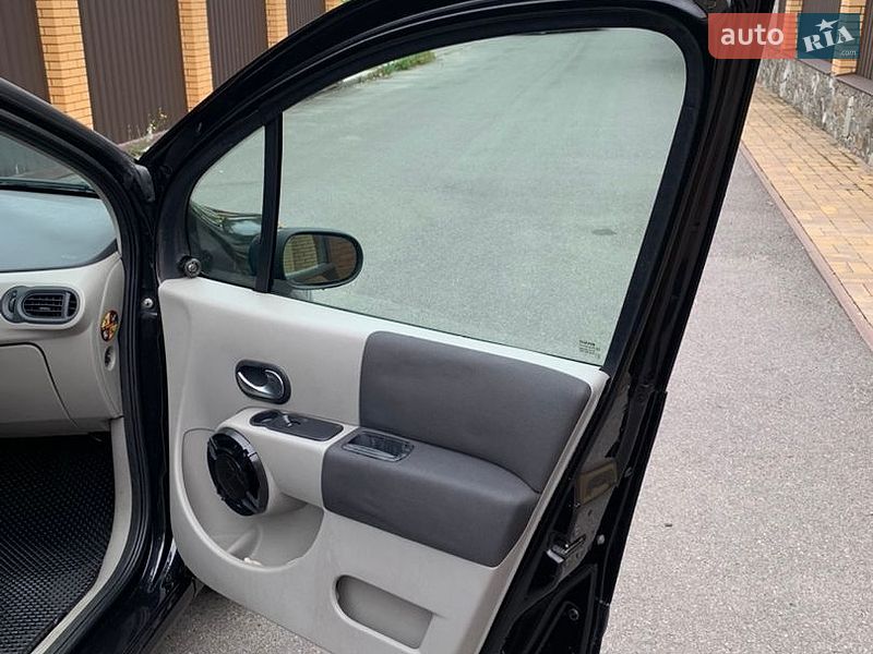 Хэтчбек Renault Modus 2006 в Виннице