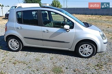 Хэтчбек Renault Modus 2006 в Клевани