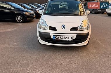 Хэтчбек Renault Modus 2010 в Киеве