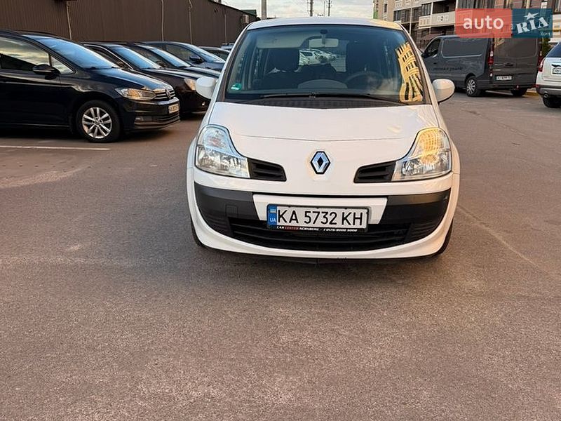 Хэтчбек Renault Modus 2010 в Киеве