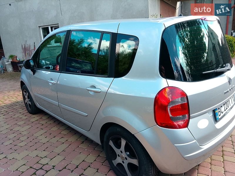Хетчбек Renault Modus 2009 в Львові