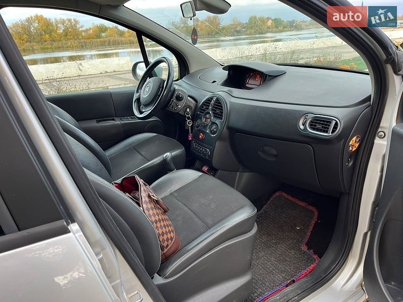 Хэтчбек Renault Modus 2011 в Староконстантинове