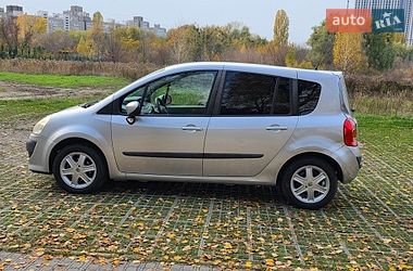 Хэтчбек Renault Modus 2008 в Киеве