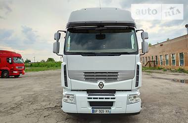 Вантажний фургон Renault Premium 2012 в Дубні